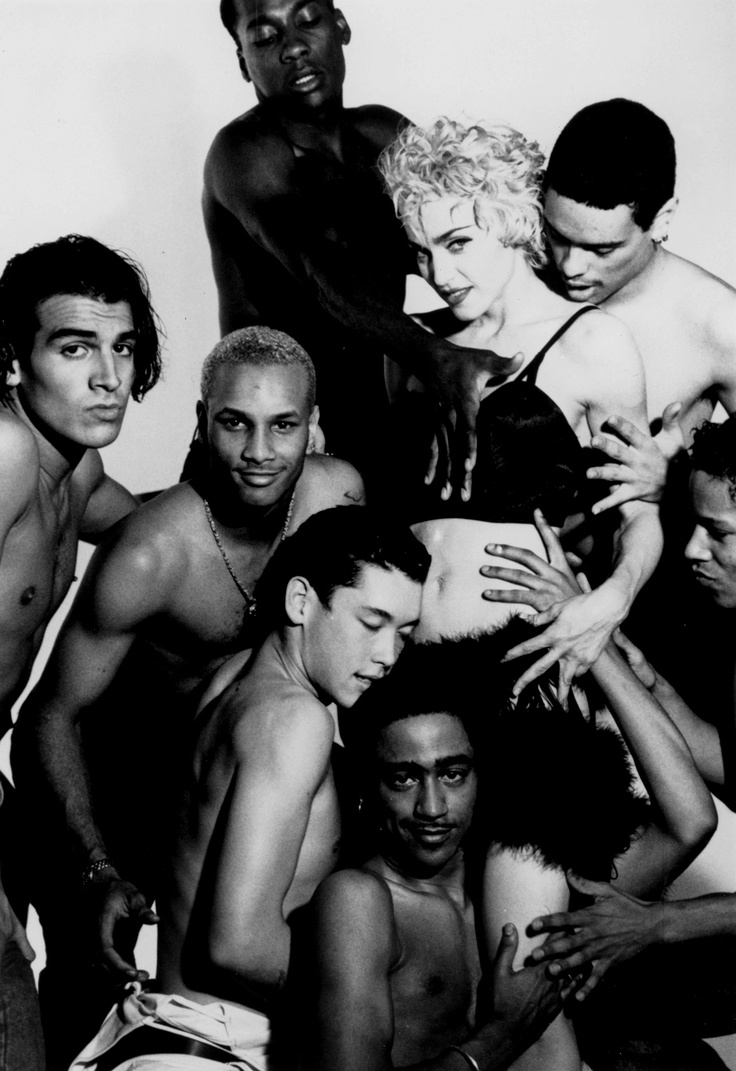 Madonna with her Blond Ambition dancers