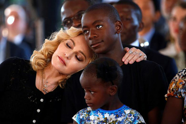 Madonna with David and Esther at the opening of the Mercy James Center in Malawi