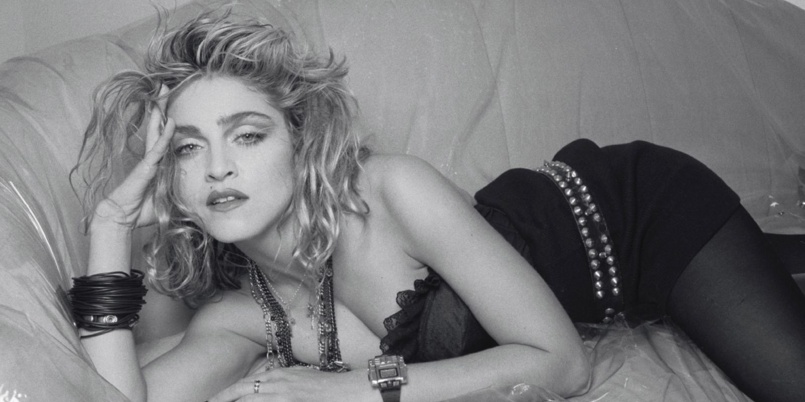 Madonna photographed by Kenji Wakasugi, in January 1985