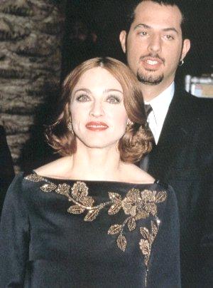 Madonna and Guy Oseary at the 1999 Oscars