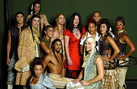 Victoria Newton from The Sun with the tour performers