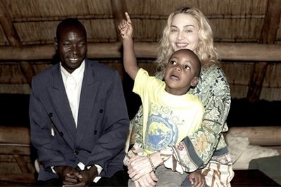 Madonna & David reunited with his biological father