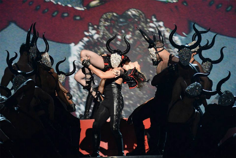 Madonna performs Living For Love at the Grammy Awards