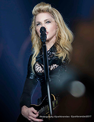 Madonna @ MDNA Tour - Photo by Josh Brandão